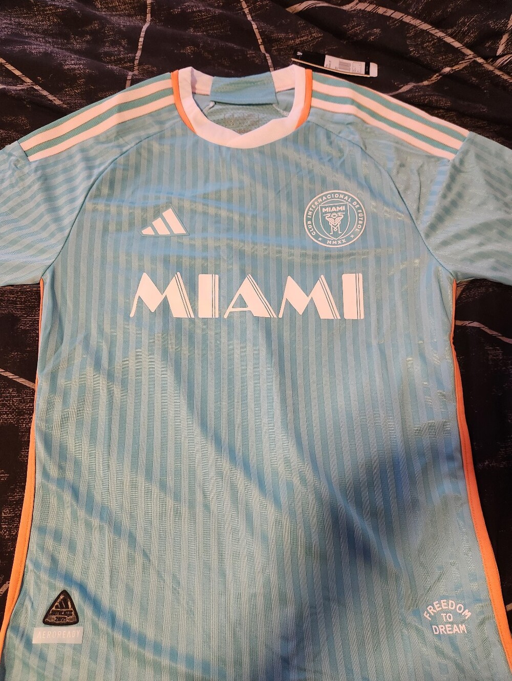 Adidas Inter Miami CF 2024 Third Jersey — Size L New with Tags